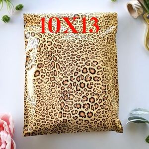 50 | 10 X 13 inches Leopard Poly Mailers
